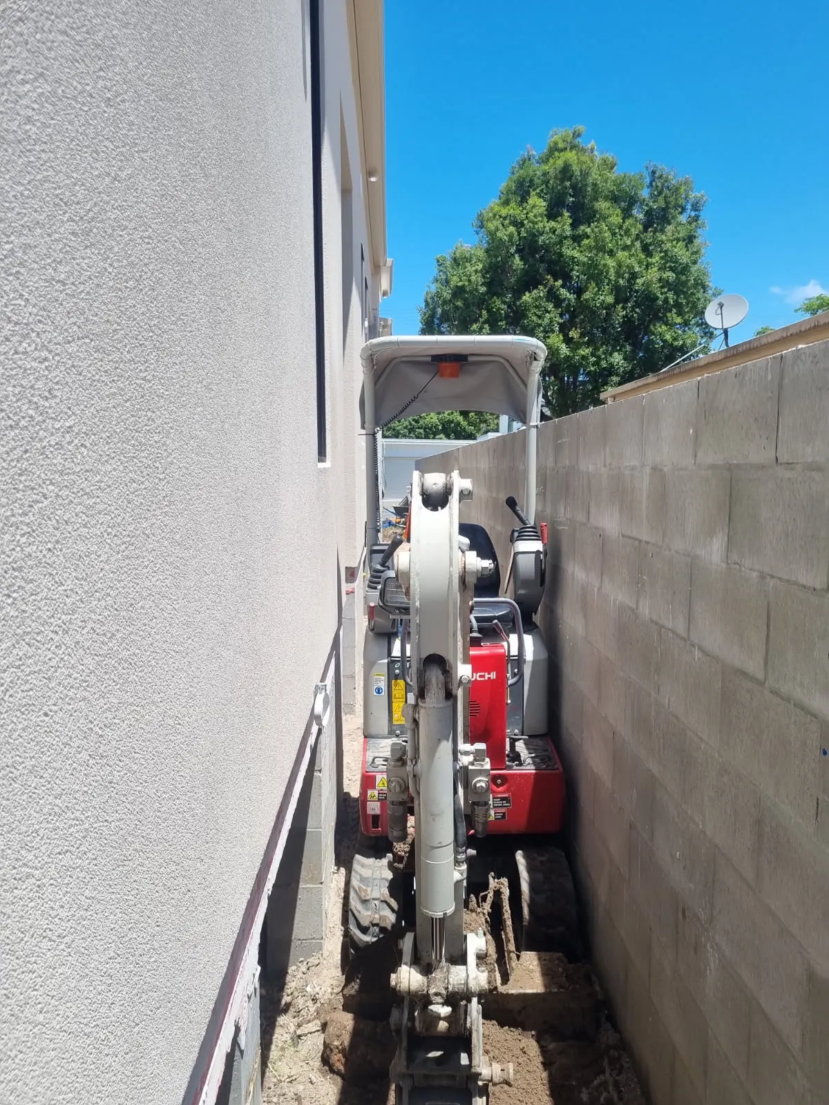 Tight access excavation project